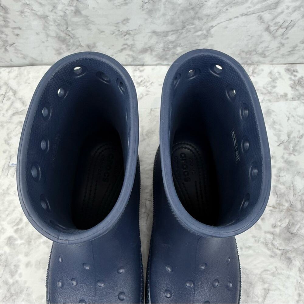 CROCS Classic Unisex Rain Outdoor Rubber Ankle Boots Navy Blue Kids Sz J2 - Picture 10 of 14